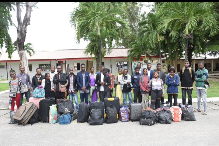 Nigerian Army arrests 24 foreign nationals after hideout raid in Lagos